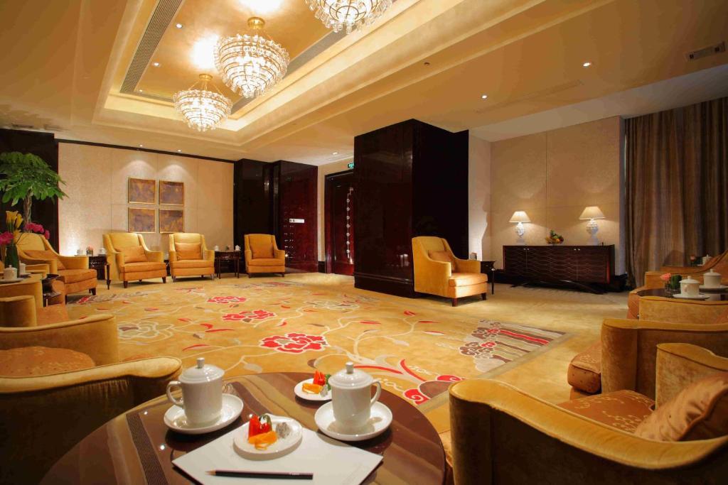 New Century Grand Hotel Peking Exteriör bild